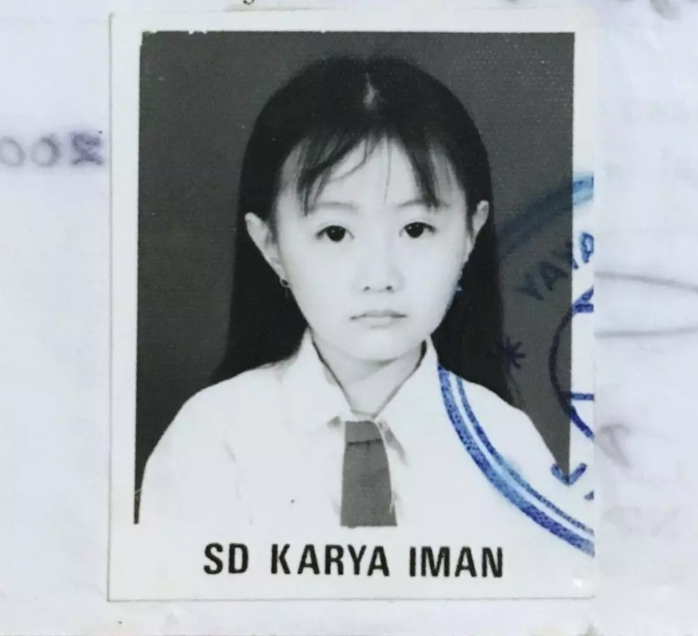 potret masa kecil personel cheryybelle © berbagai sumber potret masa kecil personel cheryybelle © berbagai sumber