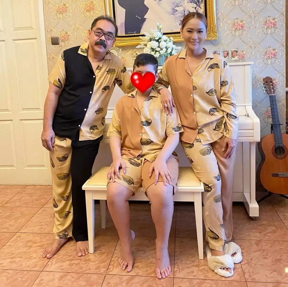 cerita seleb anak terpapar covid-19 © Instagram