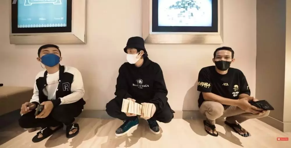 atta halilintar sewa satu bioskop © YouTube atta halilintar sewa satu bioskop © YouTube