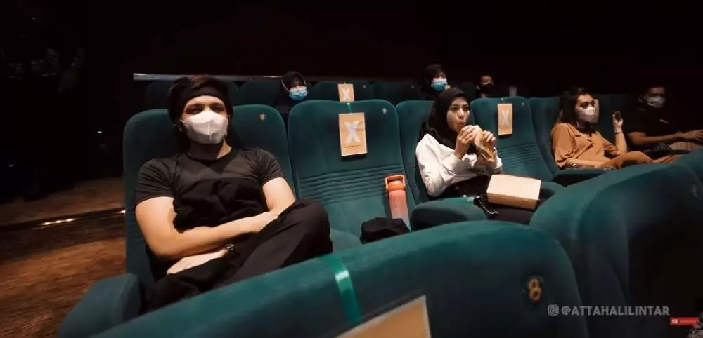 atta halilintar sewa satu bioskop © YouTube atta halilintar sewa satu bioskop © YouTube