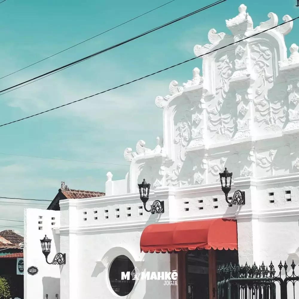 penampakan cafe zaskia adya mecca © Berbagai Sumber 