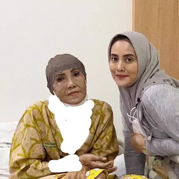 Potret hangat Elma Theana dan Waty Siregar Instagram/@elmatheana