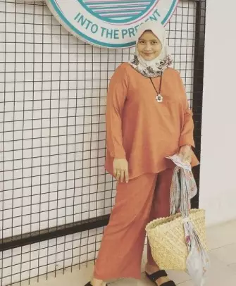 Seleb yang pernah perankan 'Saras 008' © berbagai sumber Seleb yang pernah perankan 'Saras 008' © berbagai sumber