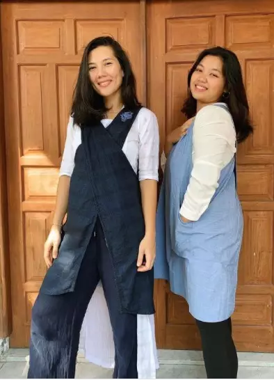 istri gitaris band saat momong anak © berbagai sumber