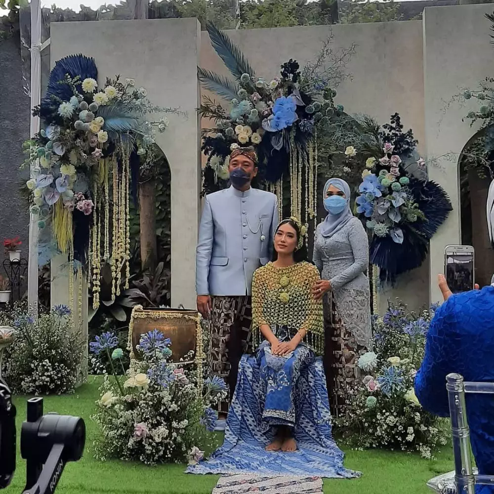 siraman Alika Islamadina © 2021 berbagai sumber