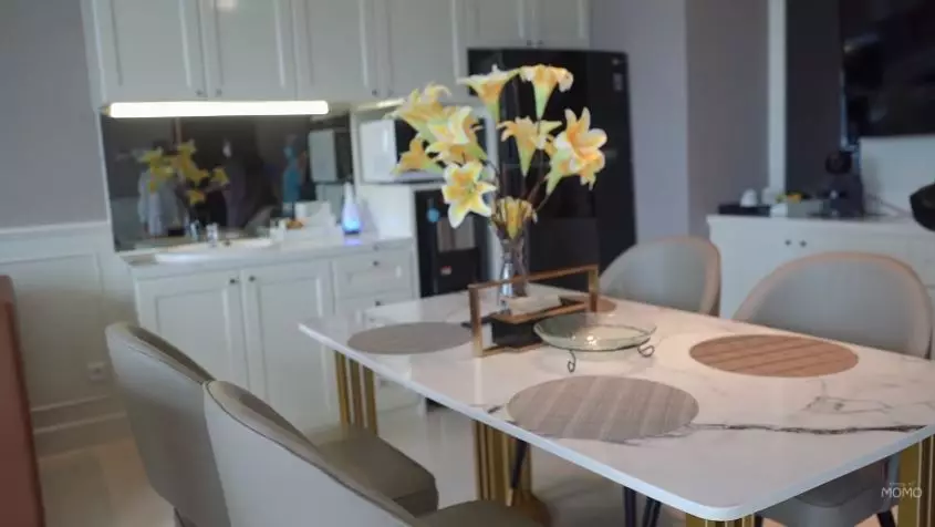 potret ruang perawatan anak momo geisha © YouTube