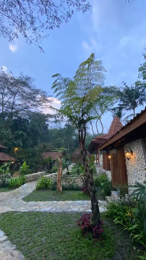 villa zaskia mecca di hutan © 2021 instagram.com villa zaskia mecca di hutan © 2021 instagram.com