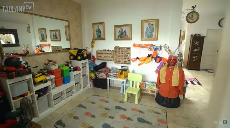 rumah Ferry Maryadi © YouTube