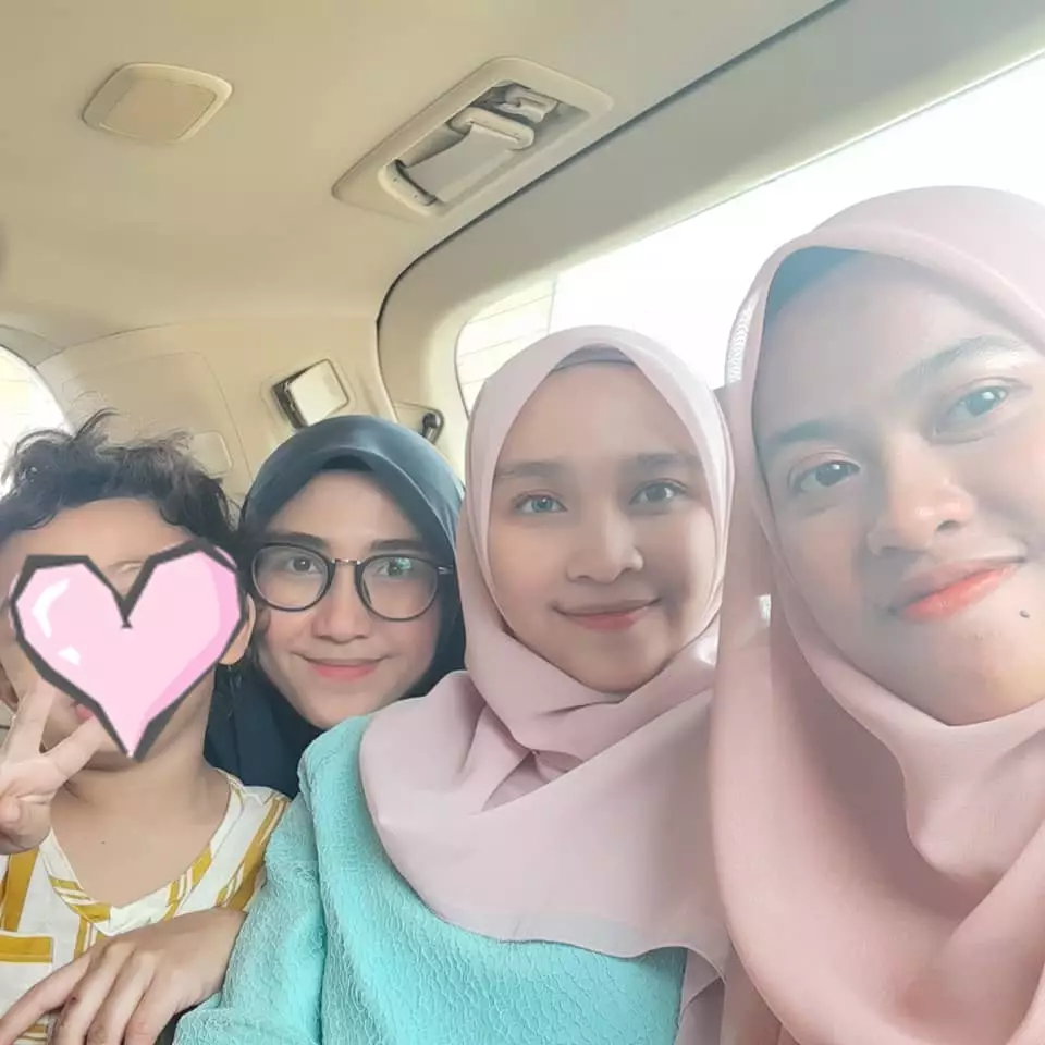 Bayi kembar tertukar 20 tahun berbagai sumber Bayi kembar tertukar 20 tahun berbagai sumber