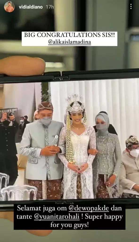 pernikahan Alika Islamadina © berbagai sumber pernikahan Alika Islamadina © berbagai sumber