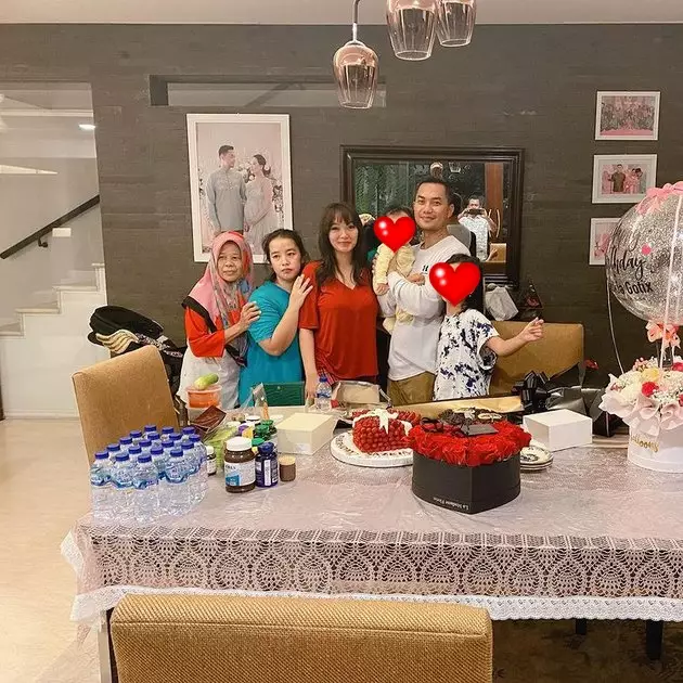 Penampilan Zaskia Gotik usai diet © 2021 brilio.net Instagram