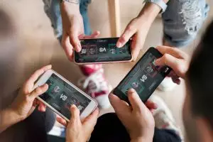 Sambut 5G, ini 4 persiapan gaming smartphone bak main di konsol