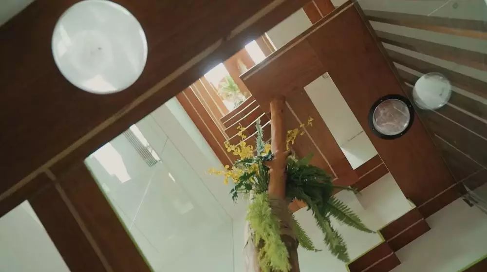 rumah terbaru Raditya Dika © YouTube