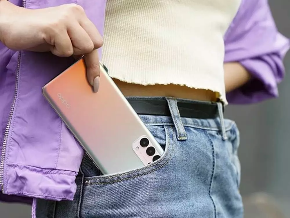 9 Alasan anak muda lebih memilih kamera smartphone © 2021 brilio.net 9 Alasan anak muda lebih memilih kamera smartphone © 2021 brilio.net