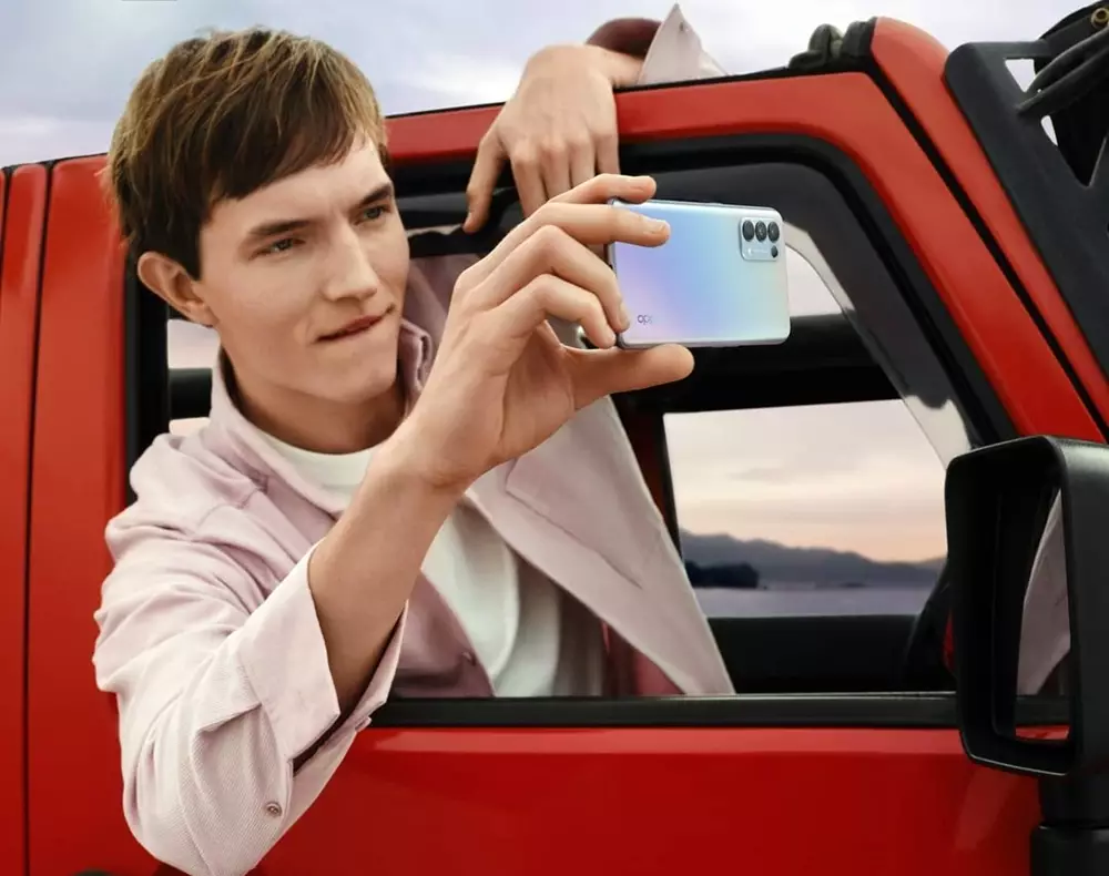 9 Alasan anak muda lebih memilih kamera smartphone © 2021 brilio.net 9 Alasan anak muda lebih memilih kamera smartphone © 2021 brilio.net