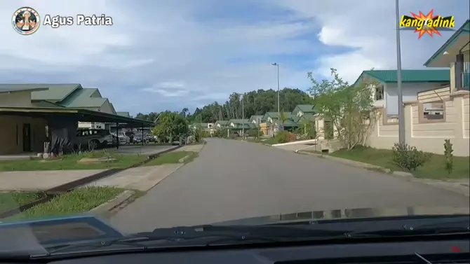 potret perkampungan mewah di Brunei © YouTube/Kang Adink potret perkampungan mewah di Brunei © YouTube/Kang Adink