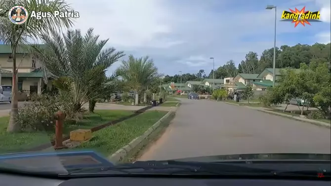 potret perkampungan mewah di Brunei © YouTube/Kang Adink potret perkampungan mewah di Brunei © YouTube/Kang Adink