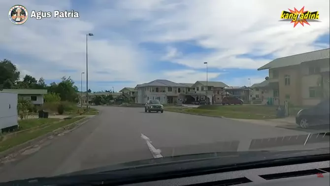 potret perkampungan mewah di Brunei © YouTube/Kang Adink potret perkampungan mewah di Brunei © YouTube/Kang Adink