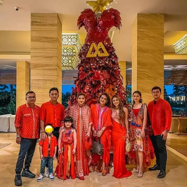 Aurel dan Sarah Menzel © Instagram