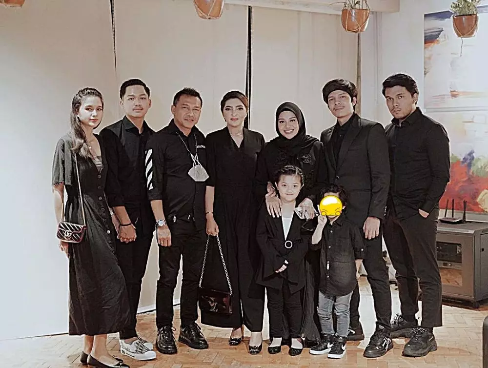 Aurel dan Sarah Menzel © Instagram