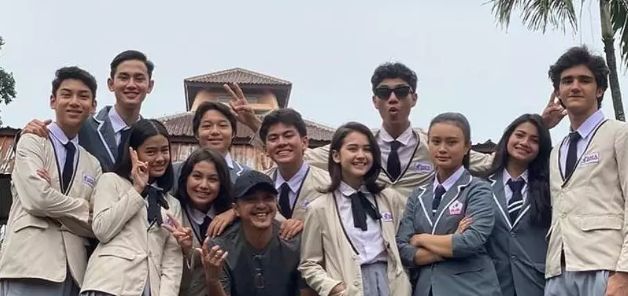 Potret terbaru pemain Sinetron 'Dari Jendela SMP © berbagai sumber