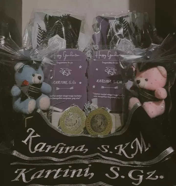 Kartini dan Karlina © Instagram