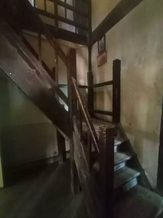 rumah di film Pengabdi Setan © kapanlagi.com rumah di film Pengabdi Setan © kapanlagi.com