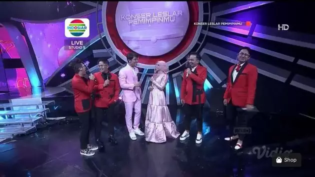 Tanggal pernikahan Lesty Kejora dan Rizky Billar © 2021 brilio.net Tanggal pernikahan Lesty Kejora dan Rizky Billar © 2021 brilio.net