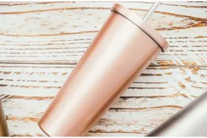 7 Cara mencuci tumbler stainless, ampuh hilangkan noda