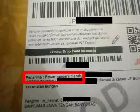 penerima paket pakai karakter lucu © 2021 twitter.com penerima paket pakai karakter lucu © 2021 twitter.com