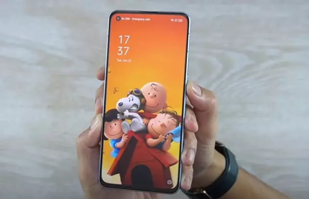 HP Oppo Reno 6 5G © 2021 brilio.net