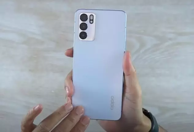 HP Oppo Reno 6 5G © 2021 brilio.net