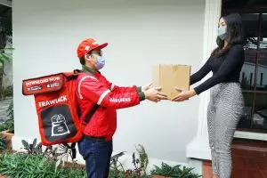 Kini pesan jasa kargo nggak perlu ribet, cukup pakai aplikasi saja 
