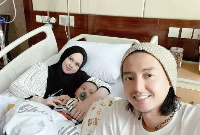 Roger Danuarta positif Covid-19 © 2021 brilio.net