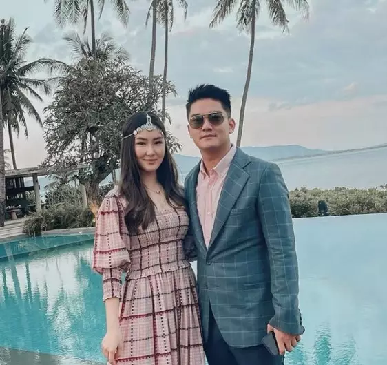 Seleb tunda pernikahan akibat Covid-19 © berbagai sumber Seleb tunda pernikahan akibat Covid-19 © berbagai sumber