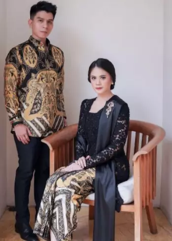 Momen lamaran Ifan Govinda dan Clarine Dieta © Instagram/@muhammadirfan