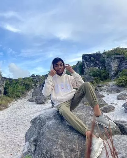 Potret Valdo seleb TikTok yang disebut mirip Betrand Peto © berbagai sumber Potret Valdo seleb TikTok yang disebut mirip Betrand Peto © berbagai sumber