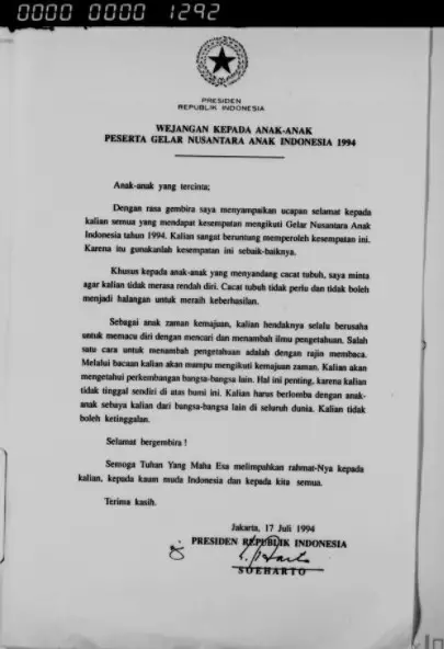 Sosok bocah tanya Soeharto © berbagai sumber Sosok bocah tanya Soeharto © berbagai sumber