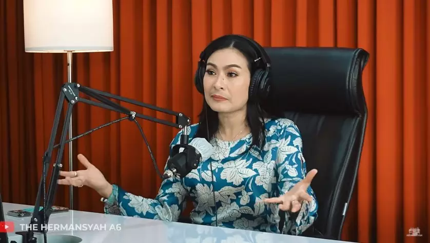 Curhatan pilu Iis Dahlia dari berbagai sumber