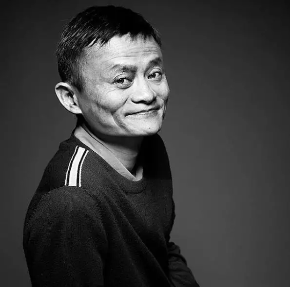 Kata-kata motivasi sukses dari orang terkenal & terkaya di dunia Instagram