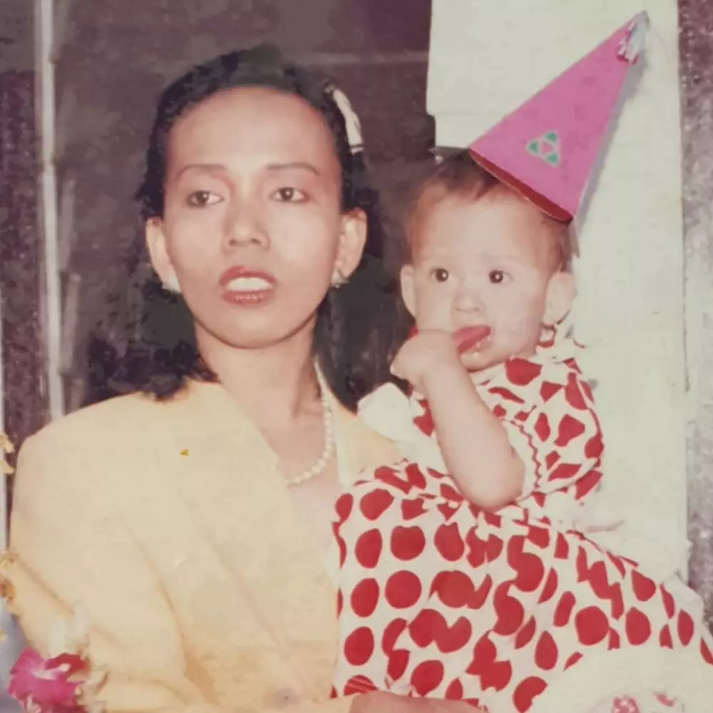  Potret masa kecil pesinetron saat ulang tahun dari berbagai sumber