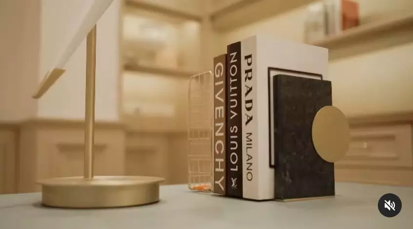 potret kantor Zaskia Sungkar dan Shireen Sungkar © 2021 brilio.net