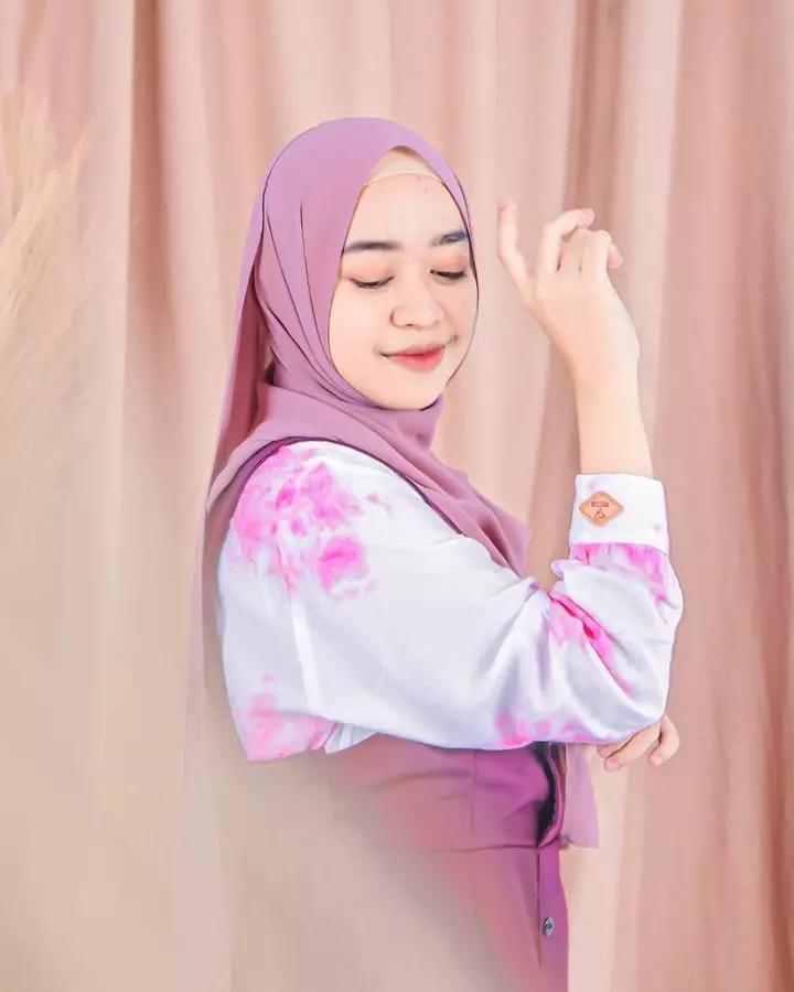 potret dian syafira mirip ria ricis © instagram