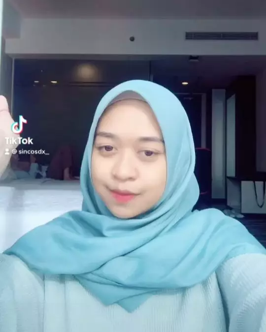 potret dian syafira mirip ria ricis © instagram