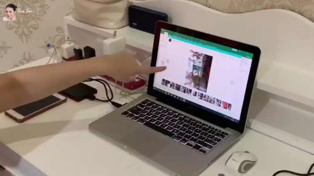 kamar tidur Tina Toon © YouTube