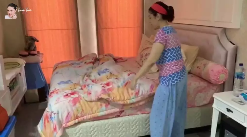 kamar tidur Tina Toon © YouTube