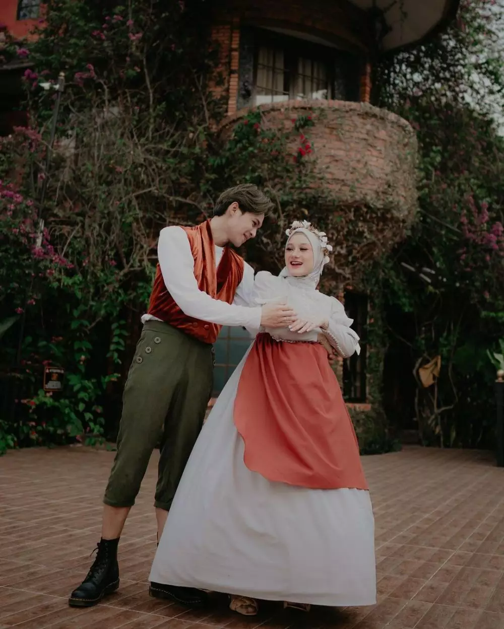 maternity shoot dinda rey © 2021 Instagram