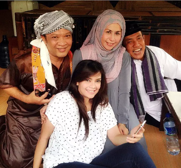 momen kompak pemeran tukang bubur naik haji © instagram momen kompak pemeran tukang bubur naik haji © instagram