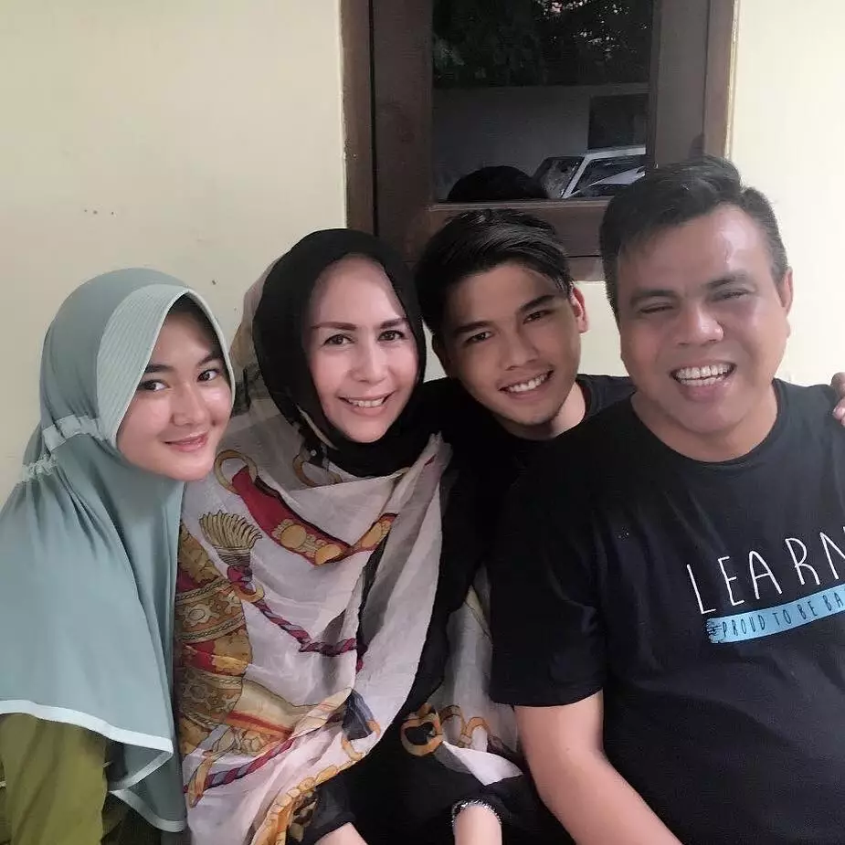 momen kompak pemeran tukang bubur naik haji © instagram momen kompak pemeran tukang bubur naik haji © instagram