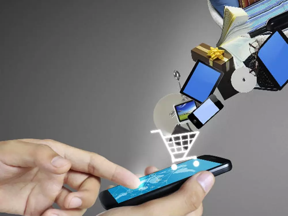 9 Tips belanja online  © 2021 brilio.net